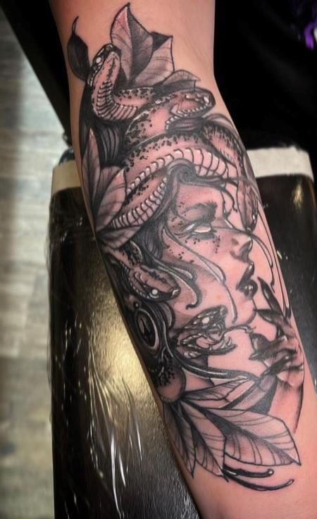 Tattoos - Al Perez Medusa - 144357